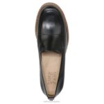 mujer Naturalizer cuero negro mocasines con suela dentada Darry RTZ4T164 - Imagen 4